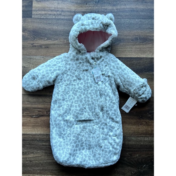 Carter’s Faux Fur Cheetah Pram Bag NWT - Picture 4 of 8